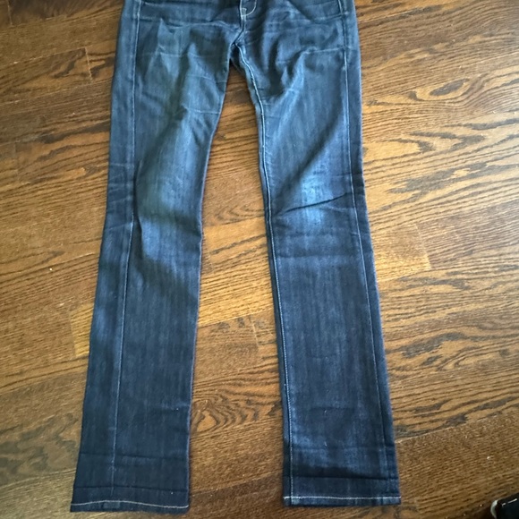 fidelity jeans -nearly new - Picture 3 of 3